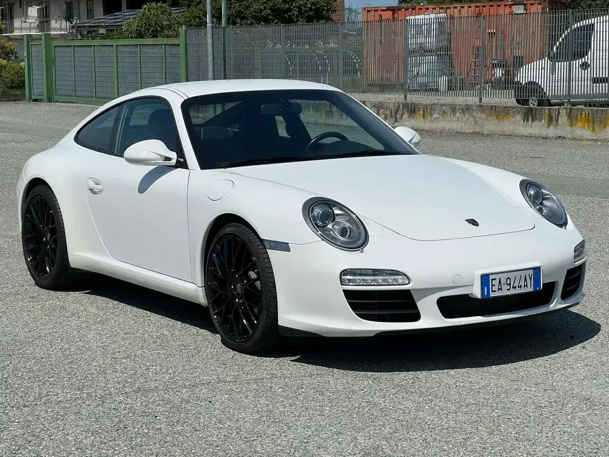 Usata Porsche 911 Carrera S 385 CV (283 kW) 2010 Bianco Coupé