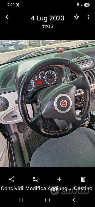 Usata Fiat Punto 69 CV (50 kW) 2003 Grigio Utilitaria