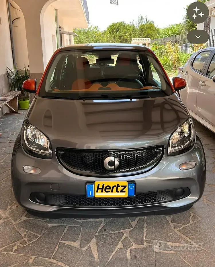 Usata Smart ForFour 71 CV (52 kW) 2014 Utilitaria