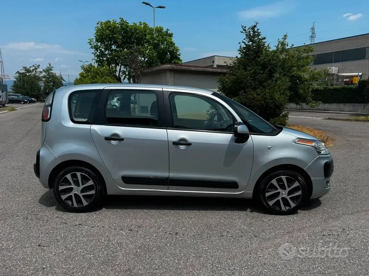 Usata Citroën C3 Picasso Exclusive 92 CV (67 kW) 2013 Grigio Monovolume