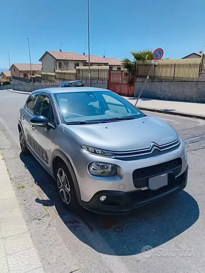 Gebraucht Citroën C3 PureTech 82 PS (60 kW) 2018 Grau Kleinwagen