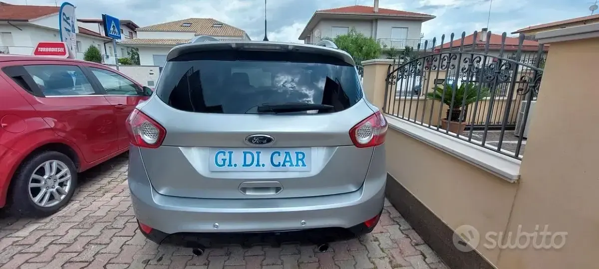 Usata Ford Kuga Titanium 163 CV (119 kW) 2012 Grigio SUV