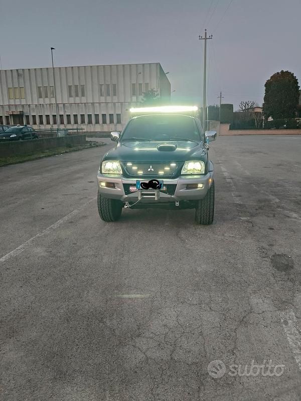 Usata Mitsubishi L200 2003 Blu Pick-up