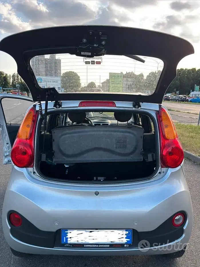 Usata DR Zero 69 CV (50 kW) 2018 Grigio Utilitaria
