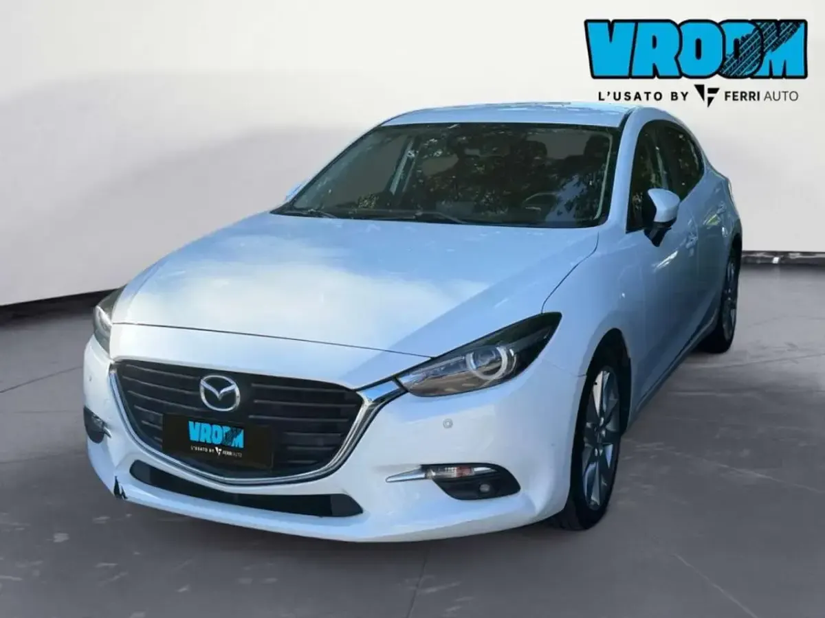 Usata Mazda 3 Exceed 105 CV (77 kW) 2018 Bianco Berlina