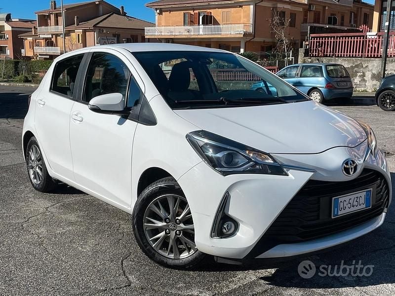 Usata Toyota Yaris 2019 Bianco Berlina