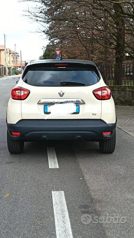 Usata Renault Captur 90 CV (66 kW) 2013 Bianco SUV