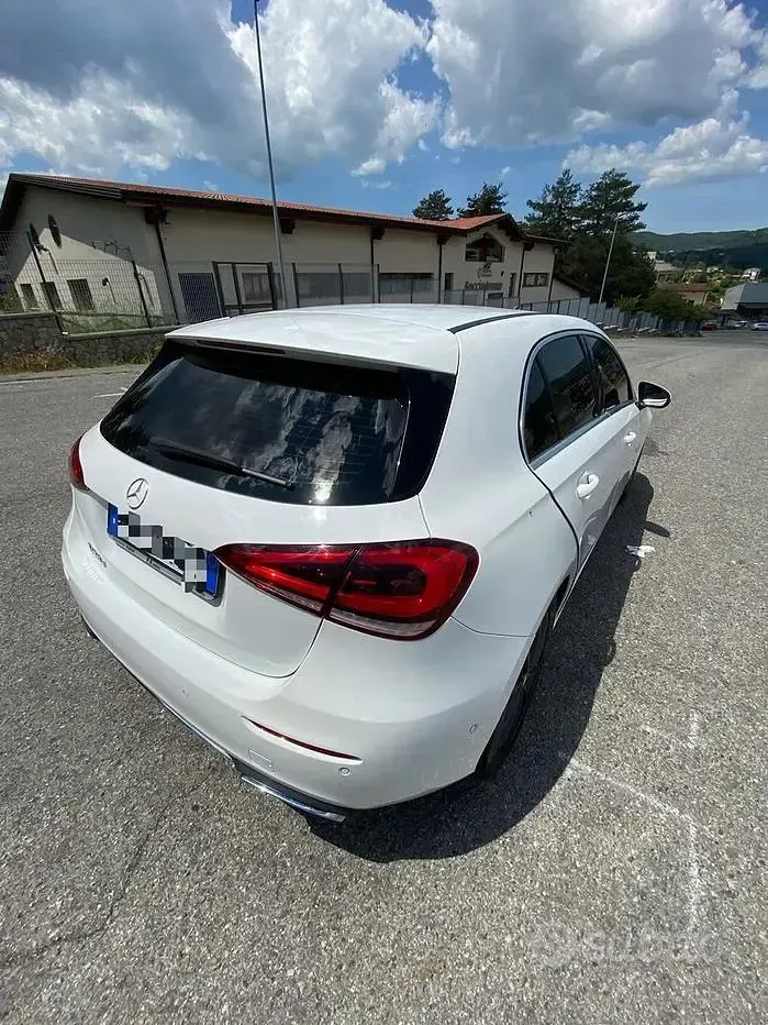Usata Mercedes 180 136 CV (100 kW) 2019 Bianco Berlina