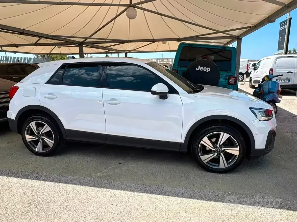 Usata Audi Q2 Advanced 116 CV (85 kW) 2023 Bianco SUV