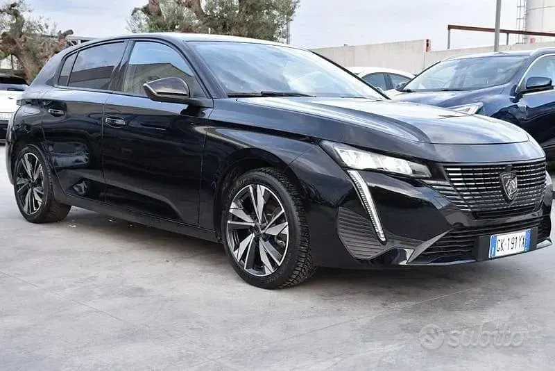 Usata Peugeot 308 Allure 131 CV (96 kW) 2022 Nero Berlina