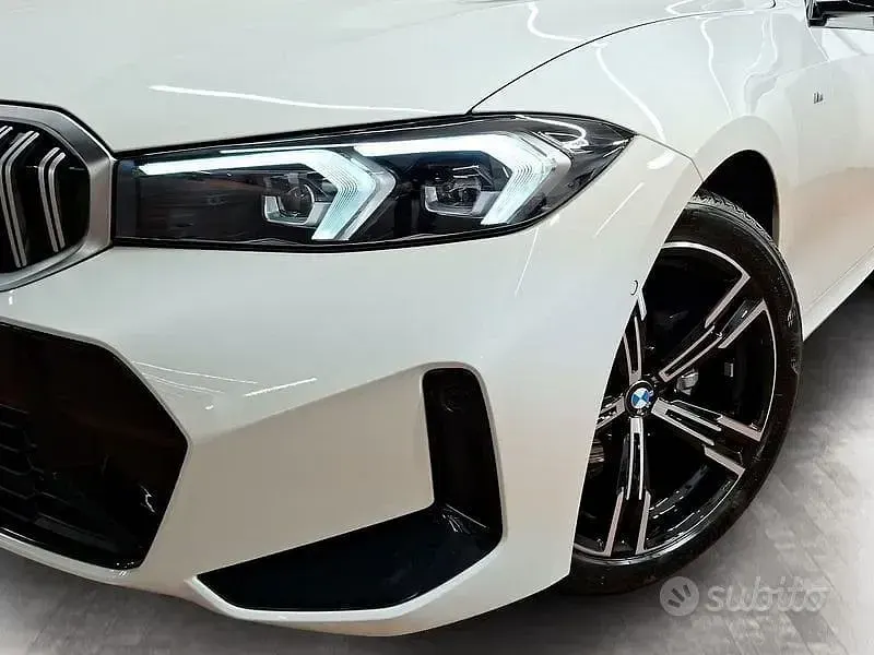 Usata BMW 318 M Sport 156 CV (114 kW) 2025 Bianco Station wagon