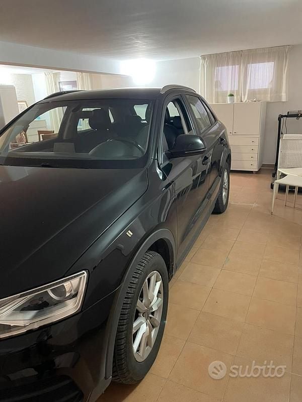 Usata Audi Q3 120 CV (88 kW) 2018 Nero SUV