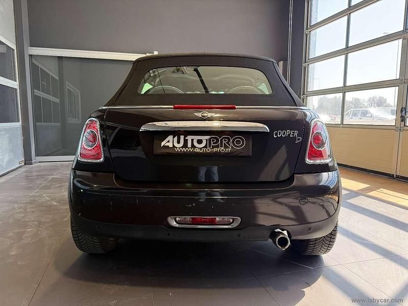Usata Mini Cooper D Cabriolet 111 CV (81 kW) 2014 Nero Cabrio