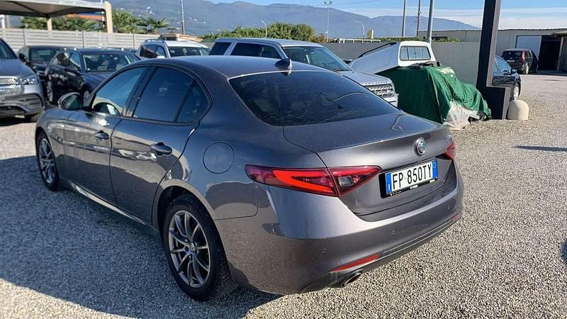 Usata Alfa Romeo Giulia Business 150 CV (110 kW) 2018 Berlina