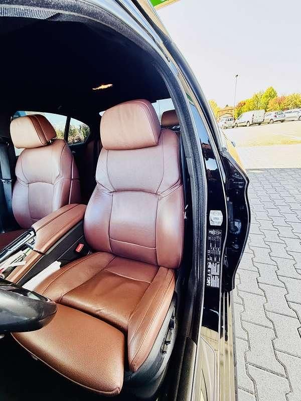 Usata BMW 525 Comfort Edition 218 CV (160 kW) 2013 Nero Berlina