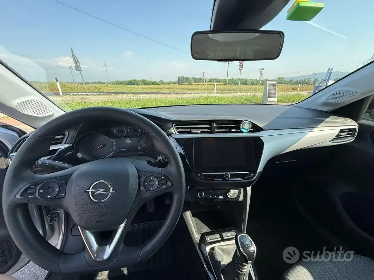 Usata Opel Blitz Edition 102 CV (75 kW) 2022 Grigio Berlina