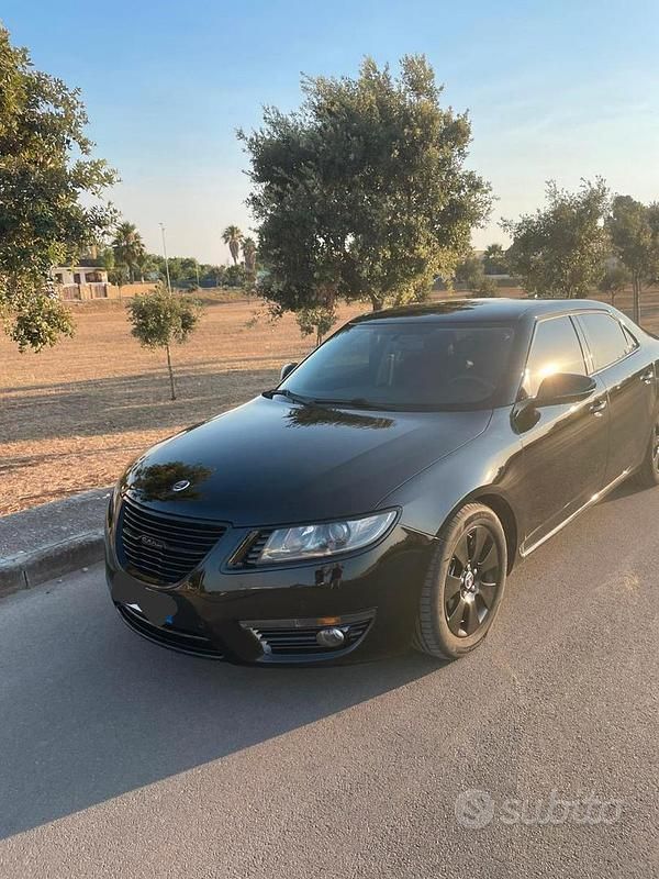 Nero Usata 2010 Saab 9-5 Tre volumi | 12.500 € - Immagine 1/4