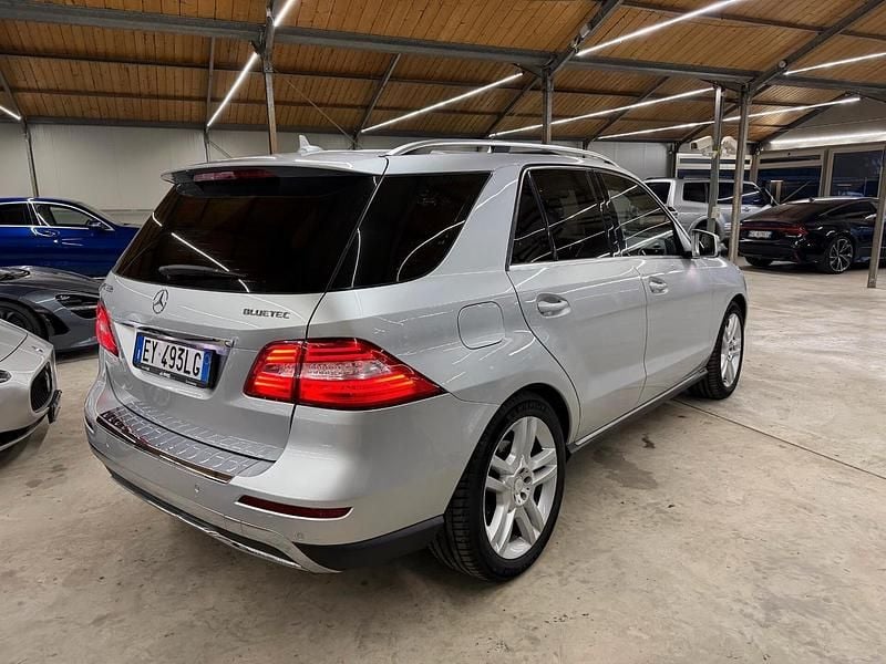 Usata Mercedes ML350 258 CV (189 kW) 2013 Argento SUV