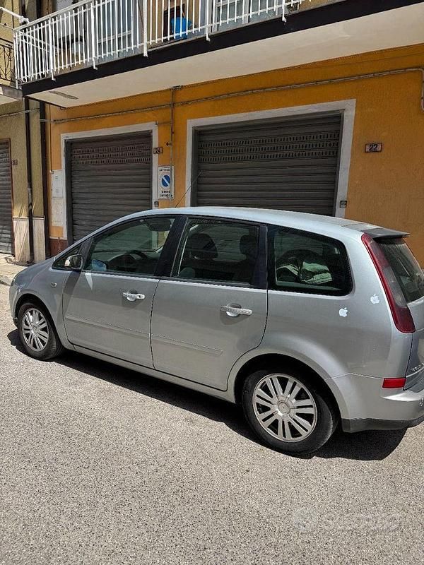 Usata Ford C-MAX Ghia 109 CV (80 kW) 2004 Grigio Monovolume