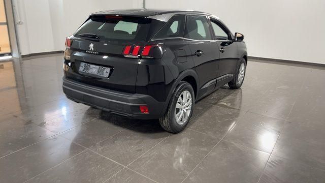 Usata Peugeot 3008 Active 131 CV (96 kW) 2022 Nero SUV