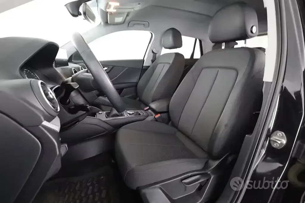 Usata Audi Q2 Comfort 116 CV (85 kW) 2020 Nero mythos SUV