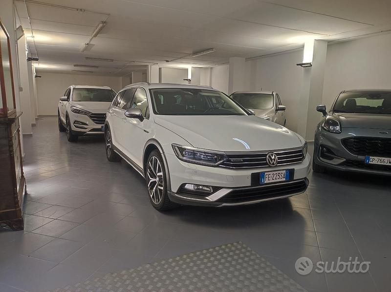 Usata VW Passat Alltrack 190 CV (139 kW) 2016 Bianco Station wagon