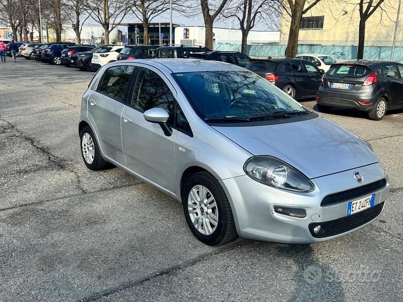 Usata Fiat Punto Evo 75 CV (55 kW) 2013 Grigio Utilitaria