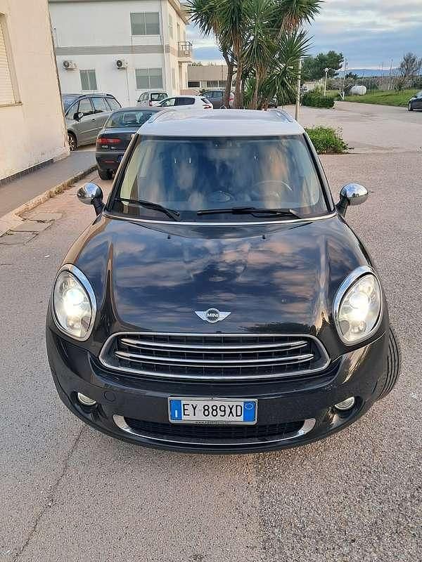 Usata Mini Countryman 111 CV (81 kW) 2015 Nero SUV