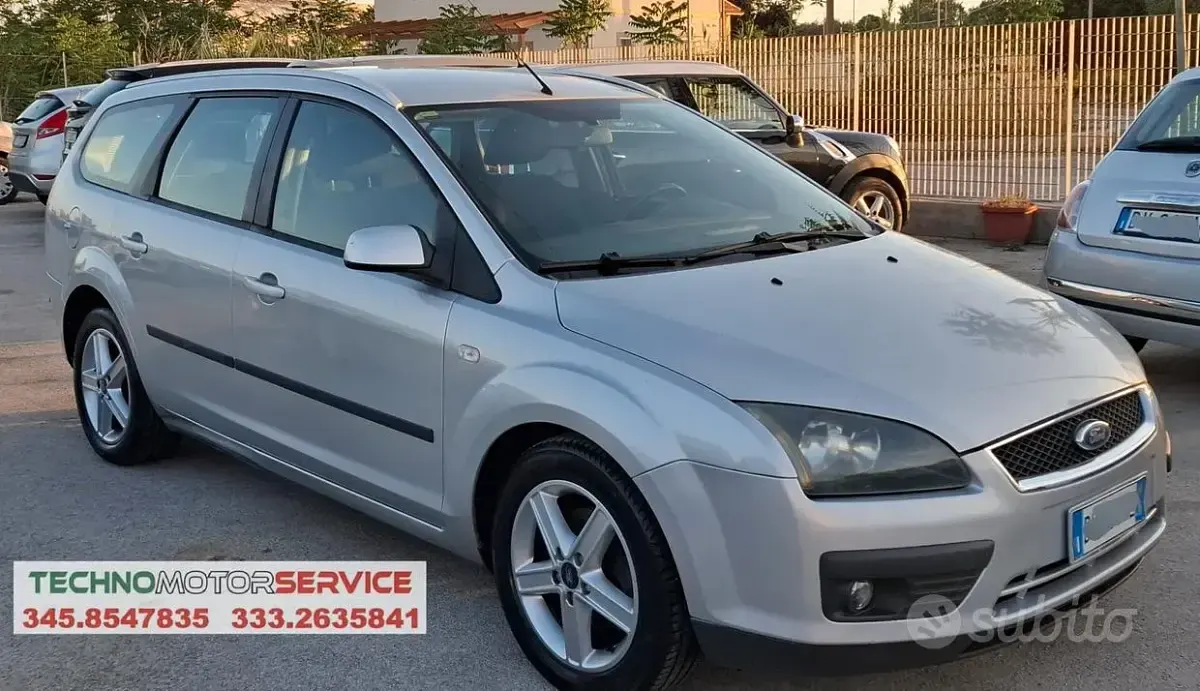 Usata Ford C-MAX 90 CV (66 kW) 2007 Grigio Monovolume
