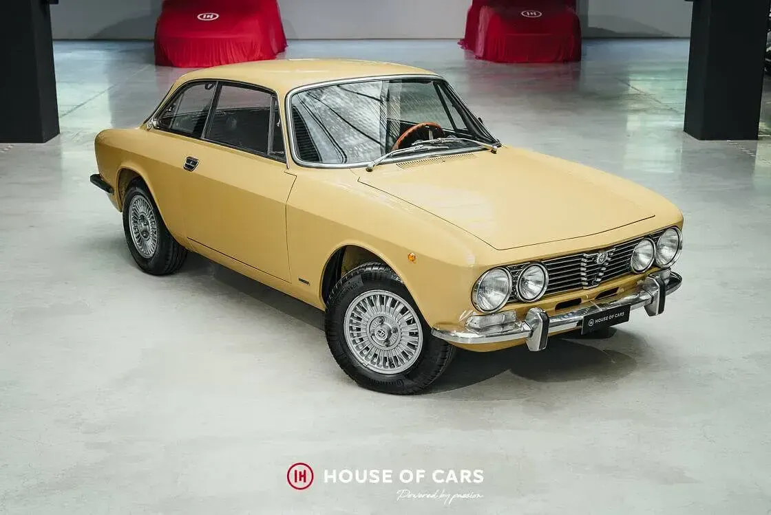 Usata Alfa Romeo 2000 132 CV (97 kW) 1972 Giallo Coupé