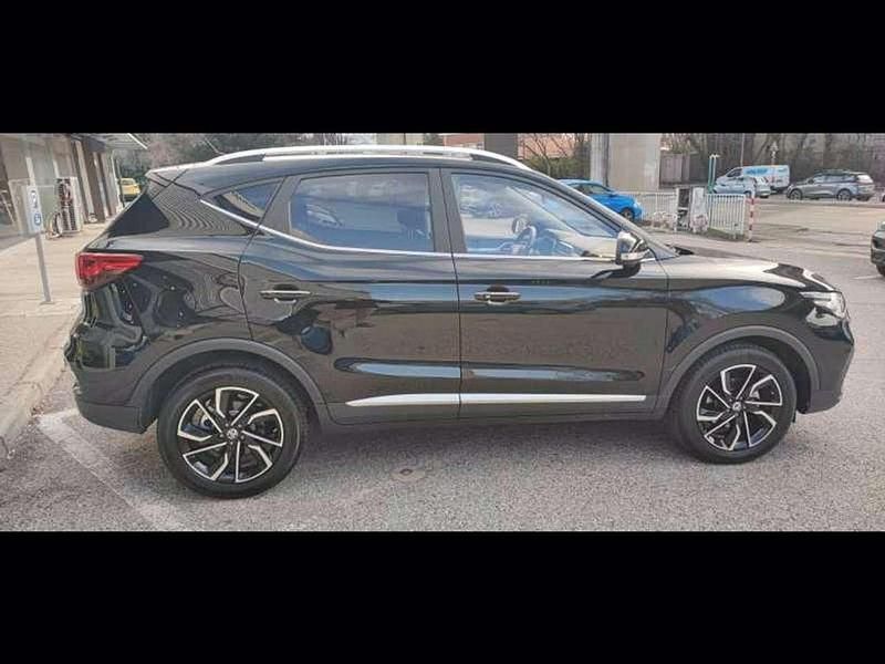 Usata MG ZS Luxury 111 CV (81 kW) 2023 Nero SUV
