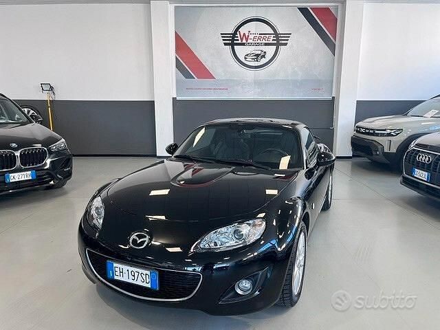 Usata Mazda MX5 126 CV (92 kW) 2011 Nero Cabrio