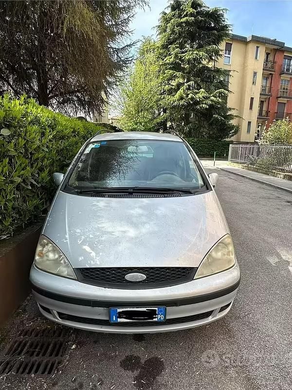 Usata Ford Galaxy 2002 Monovolume