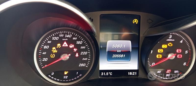 Usata Mercedes C220 170 CV (125 kW) 2015 Blu Station wagon