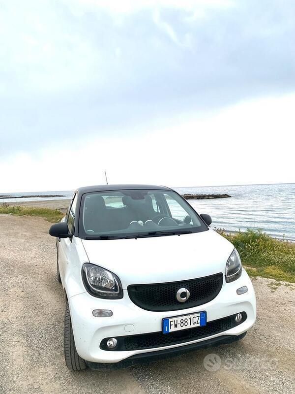 Usata Smart ForFour 2019 Bianco Utilitaria