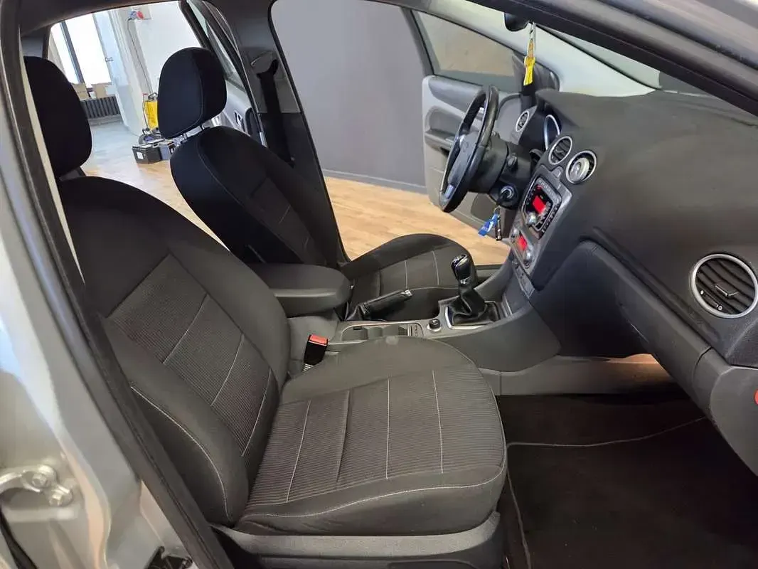 Usata Ford Focus Titanium 145 CV (106 kW) 2009 Berlina