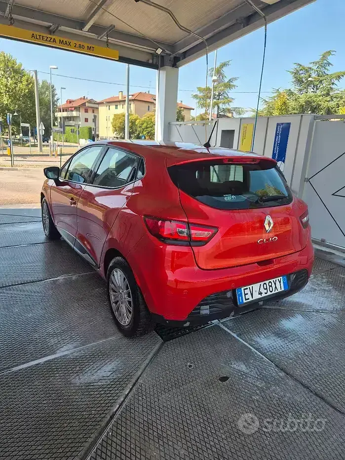 Usata Renault Clio IV 73 CV (53 kW) 2014 Rosso Berlina