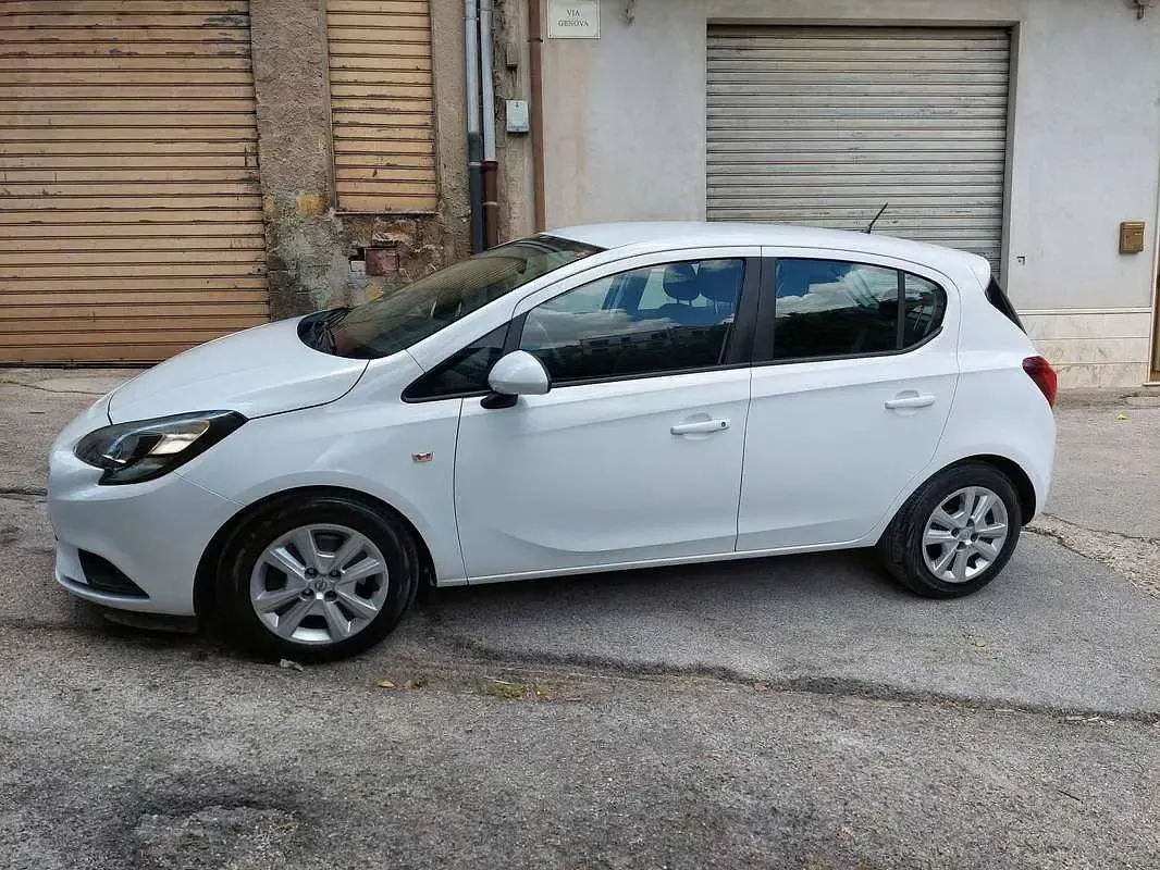 Usata Opel Corsa Cosmo 95 CV (69 kW) 2015 Utilitaria