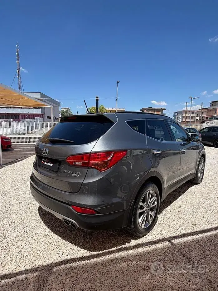 Usata Hyundai Santa Fe 150 CV (110 kW) 2015 Grigio SUV