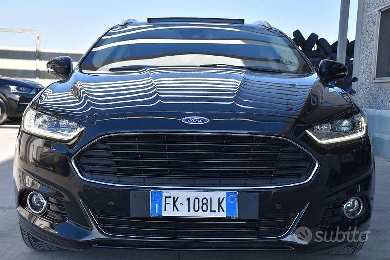 Usata Ford Mondeo Vignale 150 CV (110 kW) 2017 Nero Station wagon