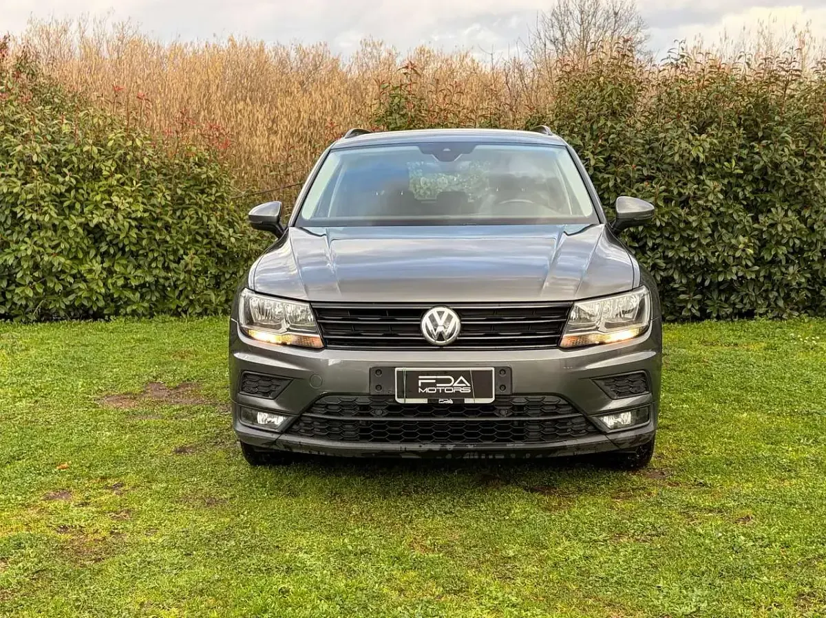 Usata VW Tiguan Business 116 CV (85 kW) 2018 Grigio SUV