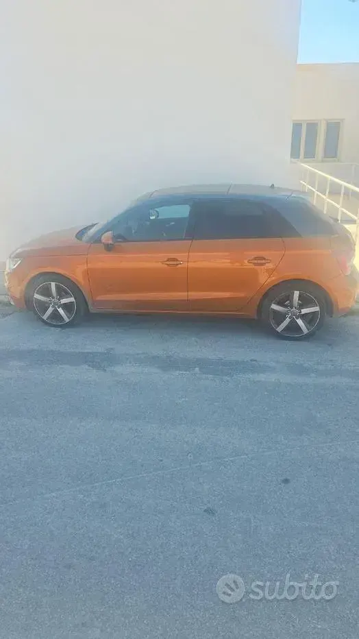 Usata Audi A1 90 CV (66 kW) 2013 Arancione Utilitaria