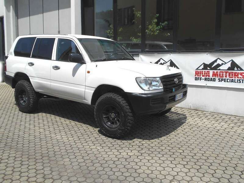 Usata Toyota Land Cruiser 131 CV (96 kW) 2005 Bianco SUV