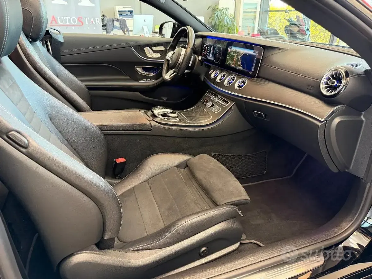 Usata Mercedes E220 Premium Plus 194 CV (142 kW) 2019 Nero Coupé