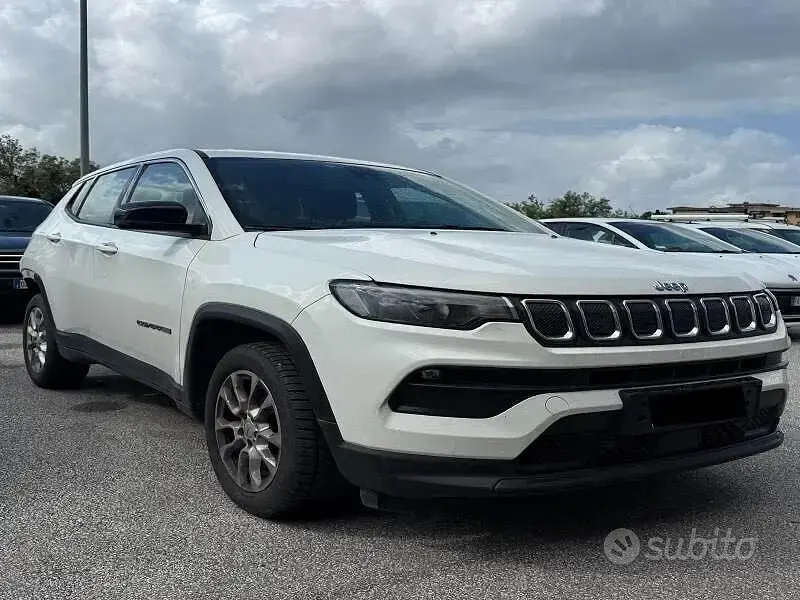 Usata Jeep Compass 131 CV (96 kW) 2022 Bianco SUV