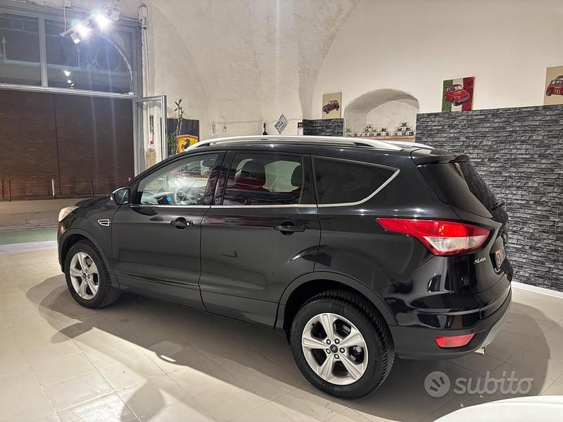 Usata Ford Kuga Titanium 116 CV (85 kW) 2015 Nero SUV
