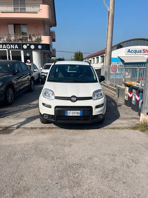 Bianco Usata 2021 Fiat Panda City Life Due volumi | 9990 € (Buon prezzo) - Immagine 1/4