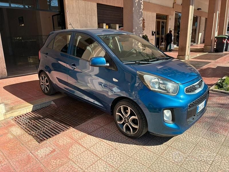 Occasion Kia Picanto 66 ch (48 kW) 2016 Bleue Citadine
