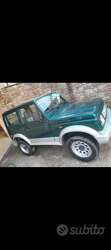 Usata Suzuki Samurai 63 CV (46 kW) 2000 Verde SUV