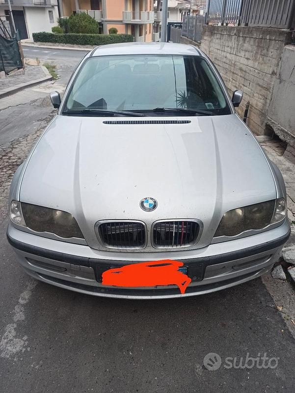 Grigio Usata 1999 BMW 320 Tre volumi | 300 € (Super prezzo) - Immagine 1/4